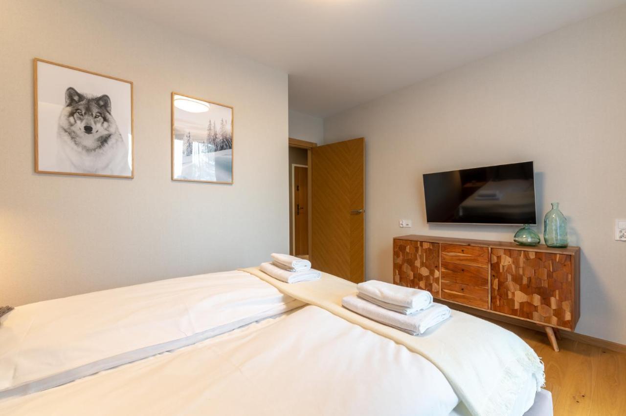 Szary Wilk Apartament Щирк Екстер'єр фото