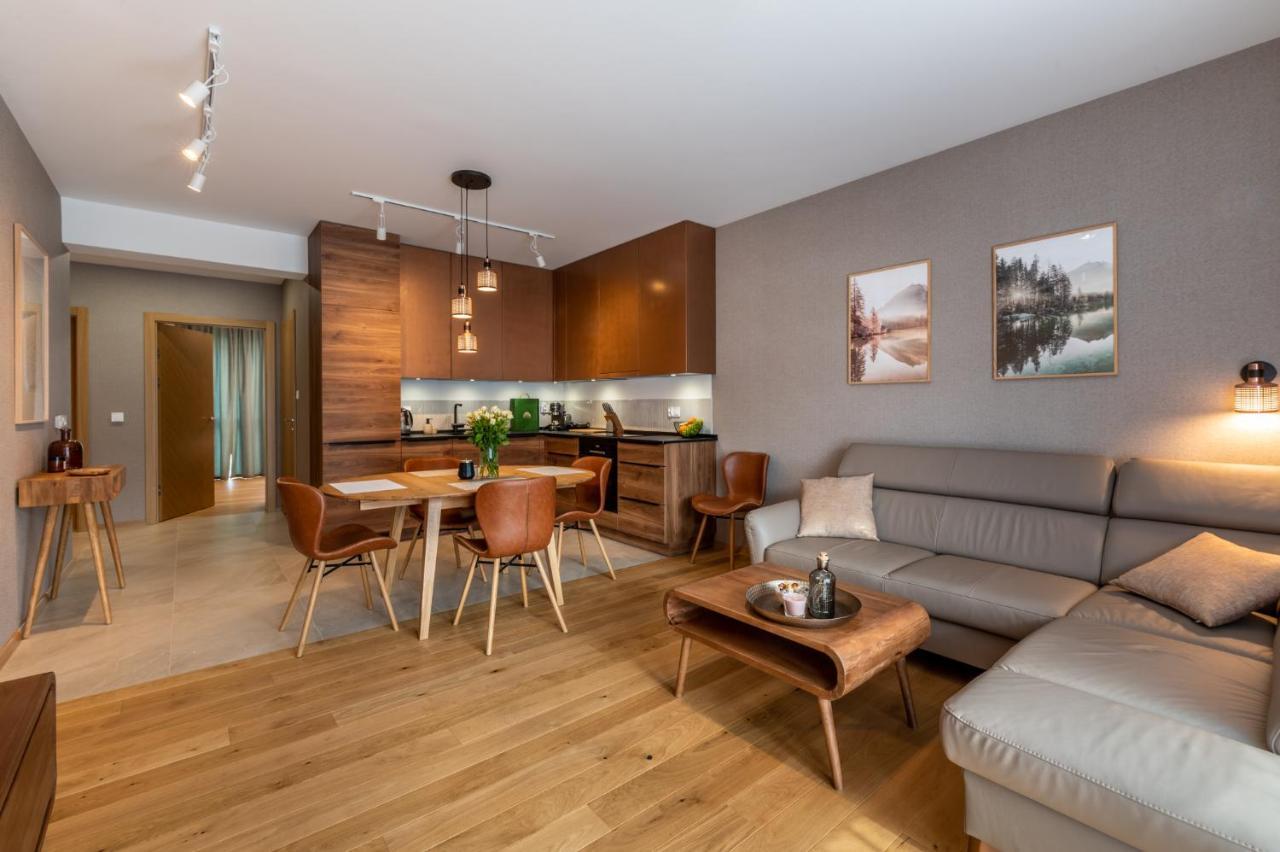 Szary Wilk Apartament Щирк Екстер'єр фото