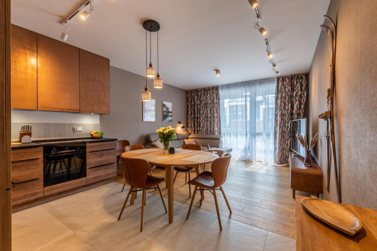 Szary Wilk Apartament Щирк Екстер'єр фото